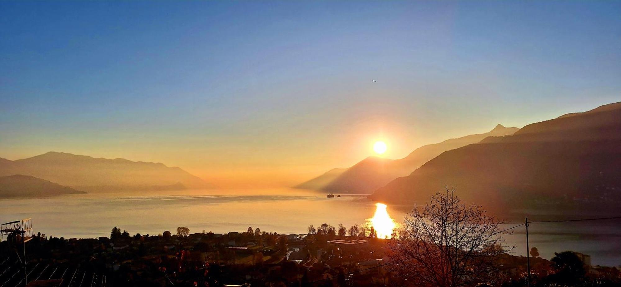 Sole & Lago-Lake Maccagno Экстерьер фото